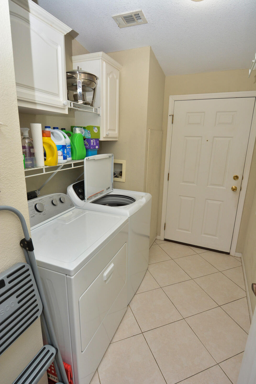 THE LINKS AT SAVANNA CLUB - Residential