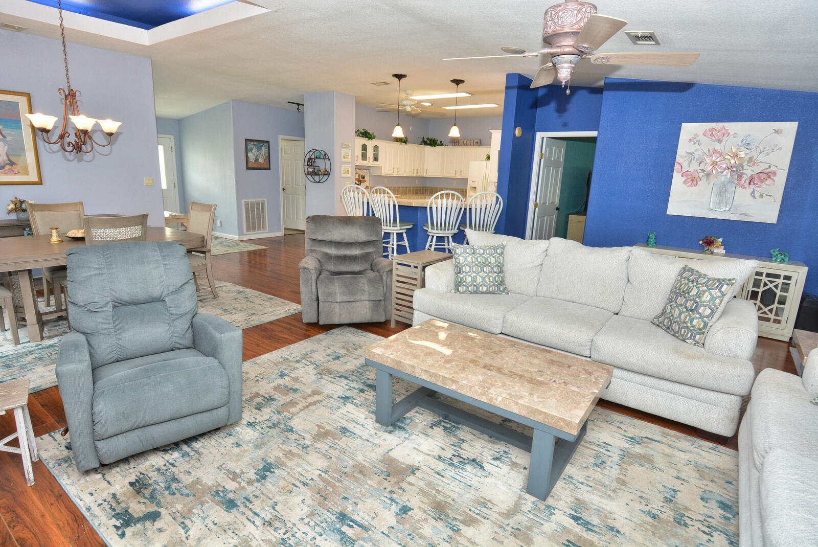 THE LINKS AT SAVANNA CLUB - Residential