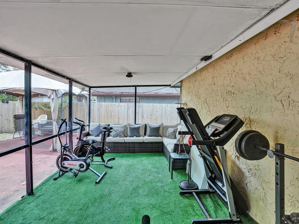 NORTH LAUDERDALE VILLAGE SEC 6 - Residential