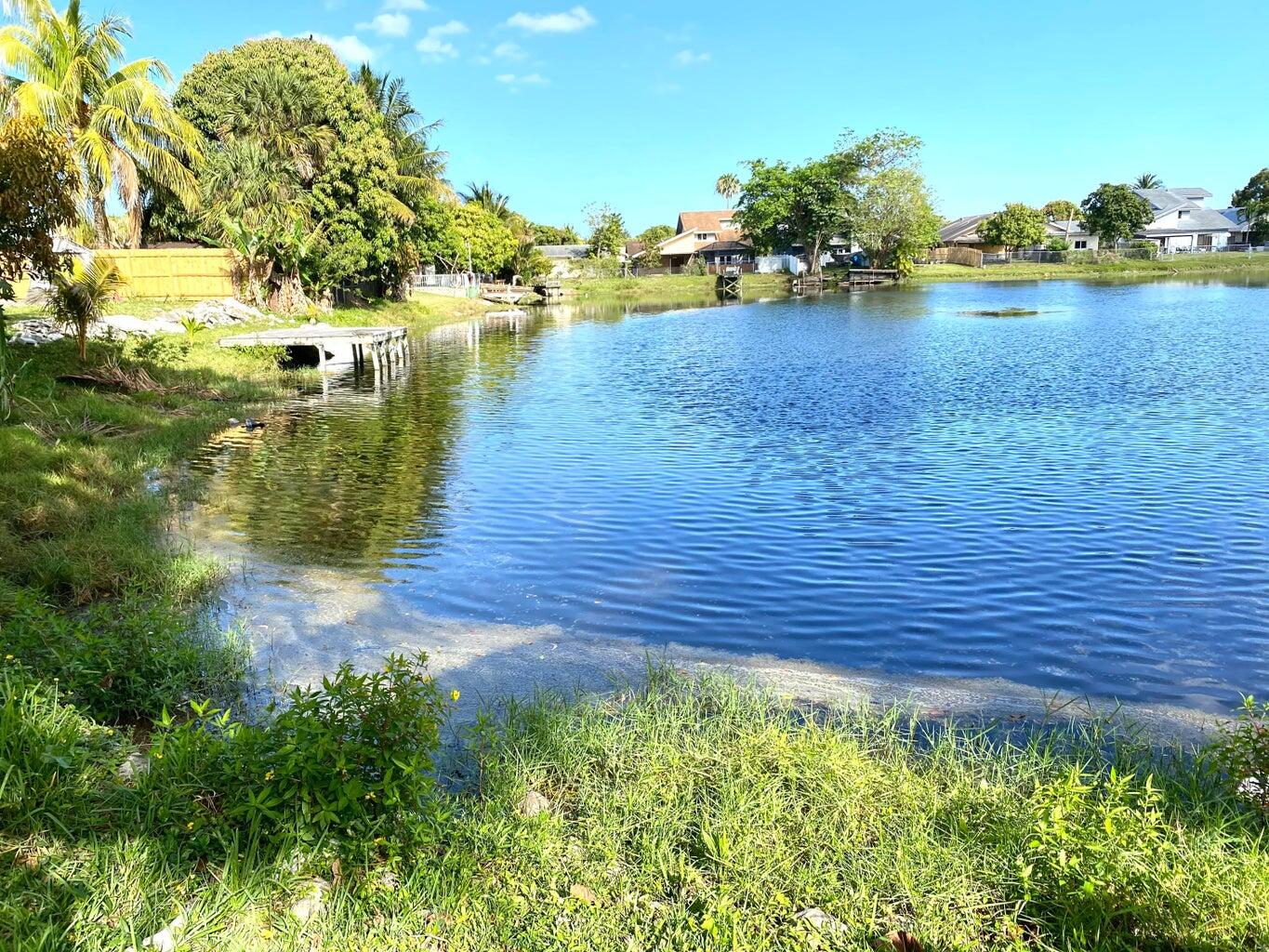 NORTH LAUDERDALE VILLAGE SEC 6 - Residential