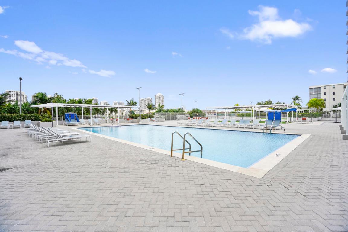 DEL PRADO MARINA - Residential