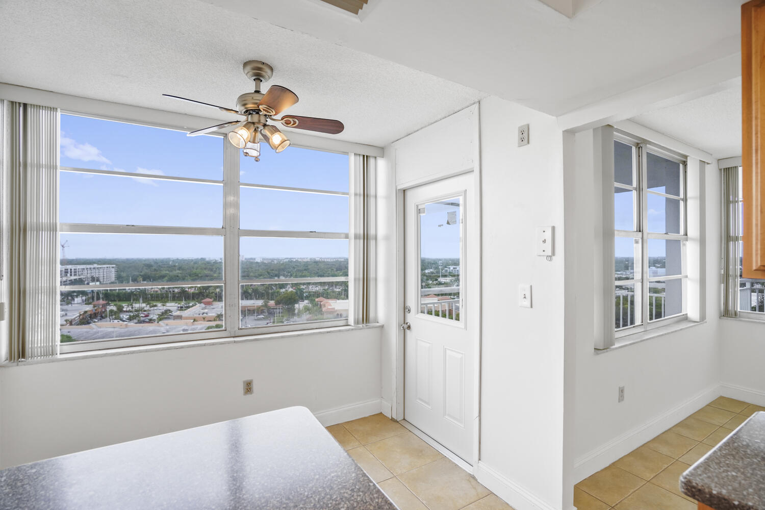 DEL PRADO MARINA - Residential