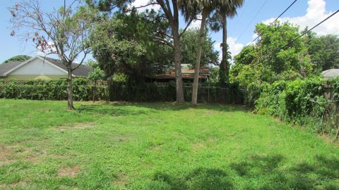 A home in Port St Lucie