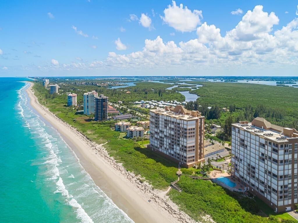 OCEANIQUE OCEANFRONT, A C - Residential