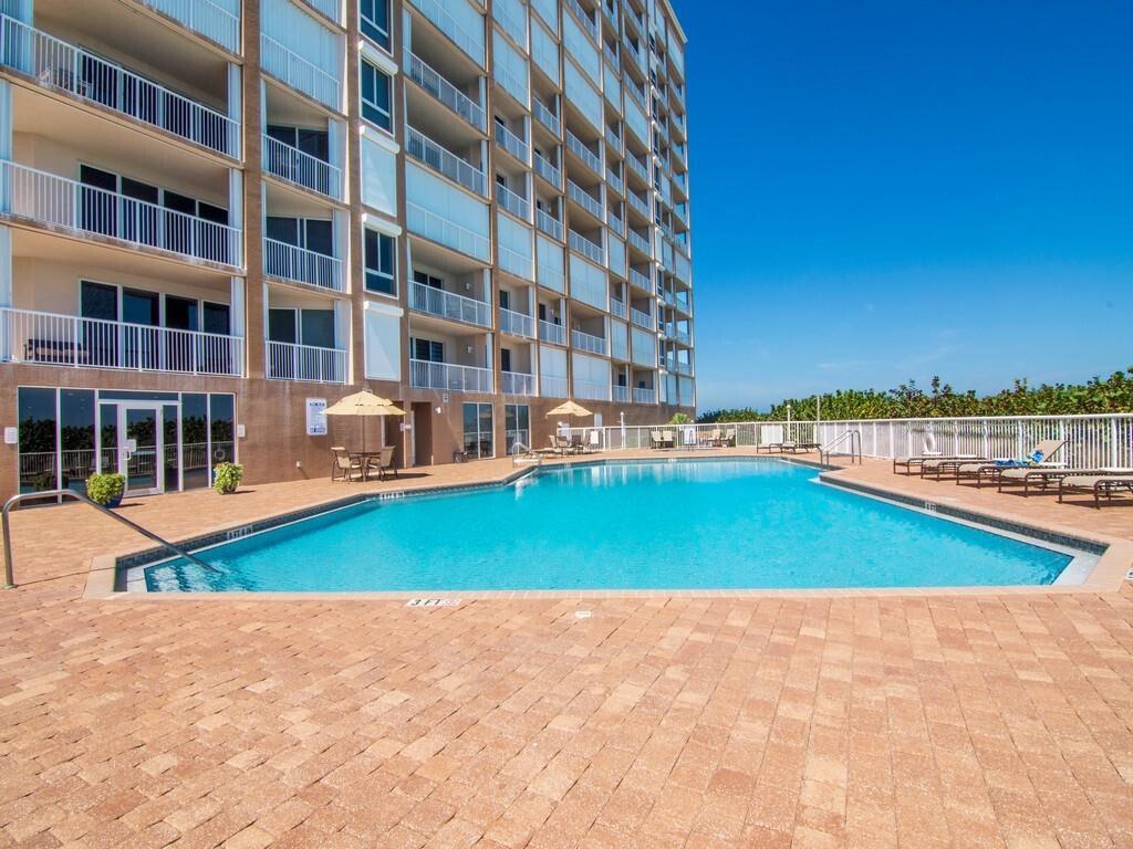OCEANIQUE OCEANFRONT, A C - Residential