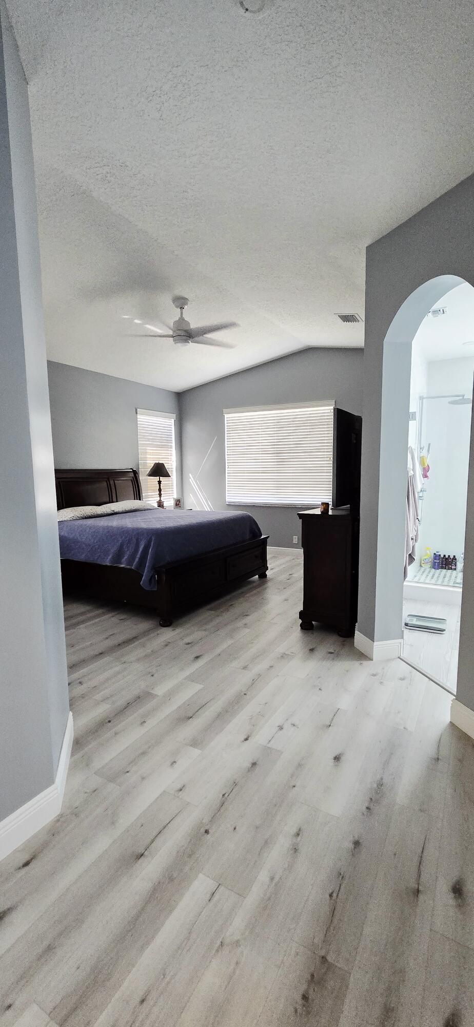 WYNDHAM LAKES CENTRAL - Residential