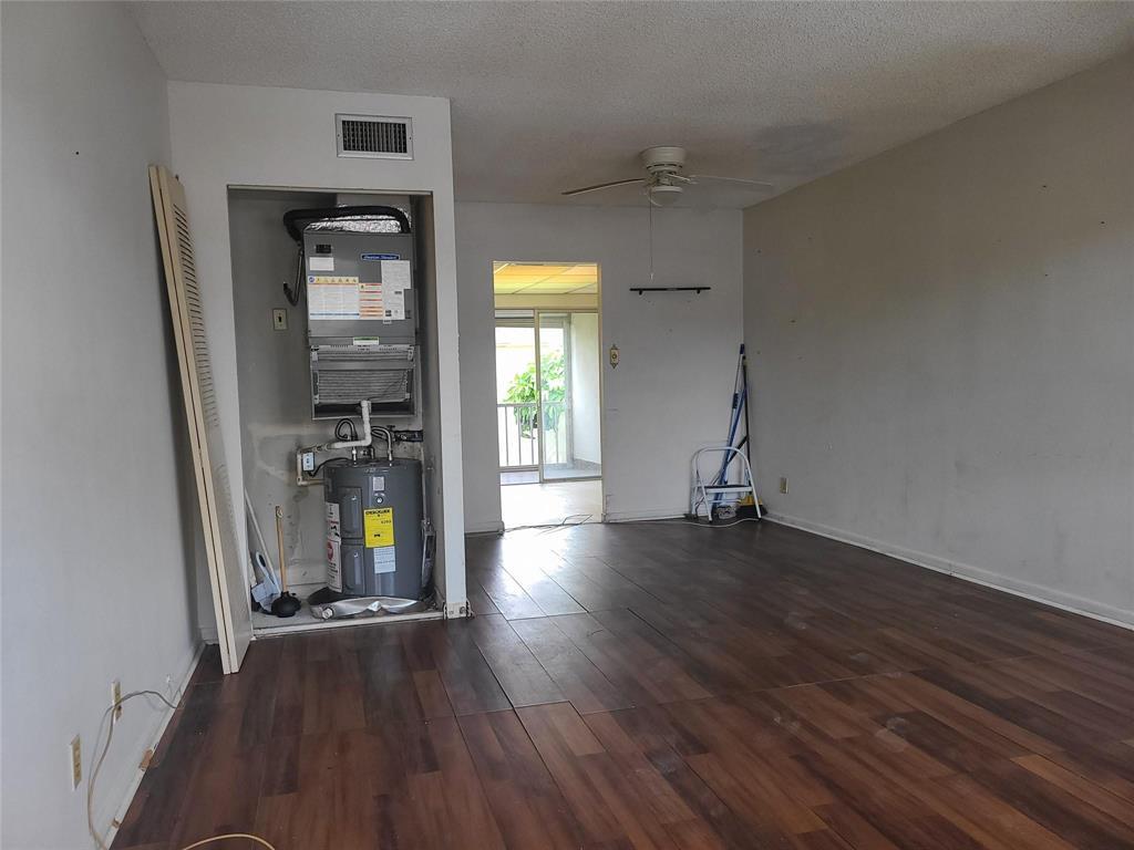 550 NW 78th Terrace 205