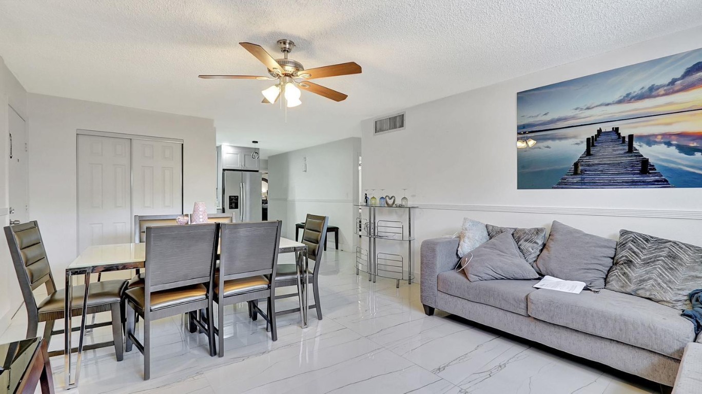 THE ELMVALE CONDO - Residential