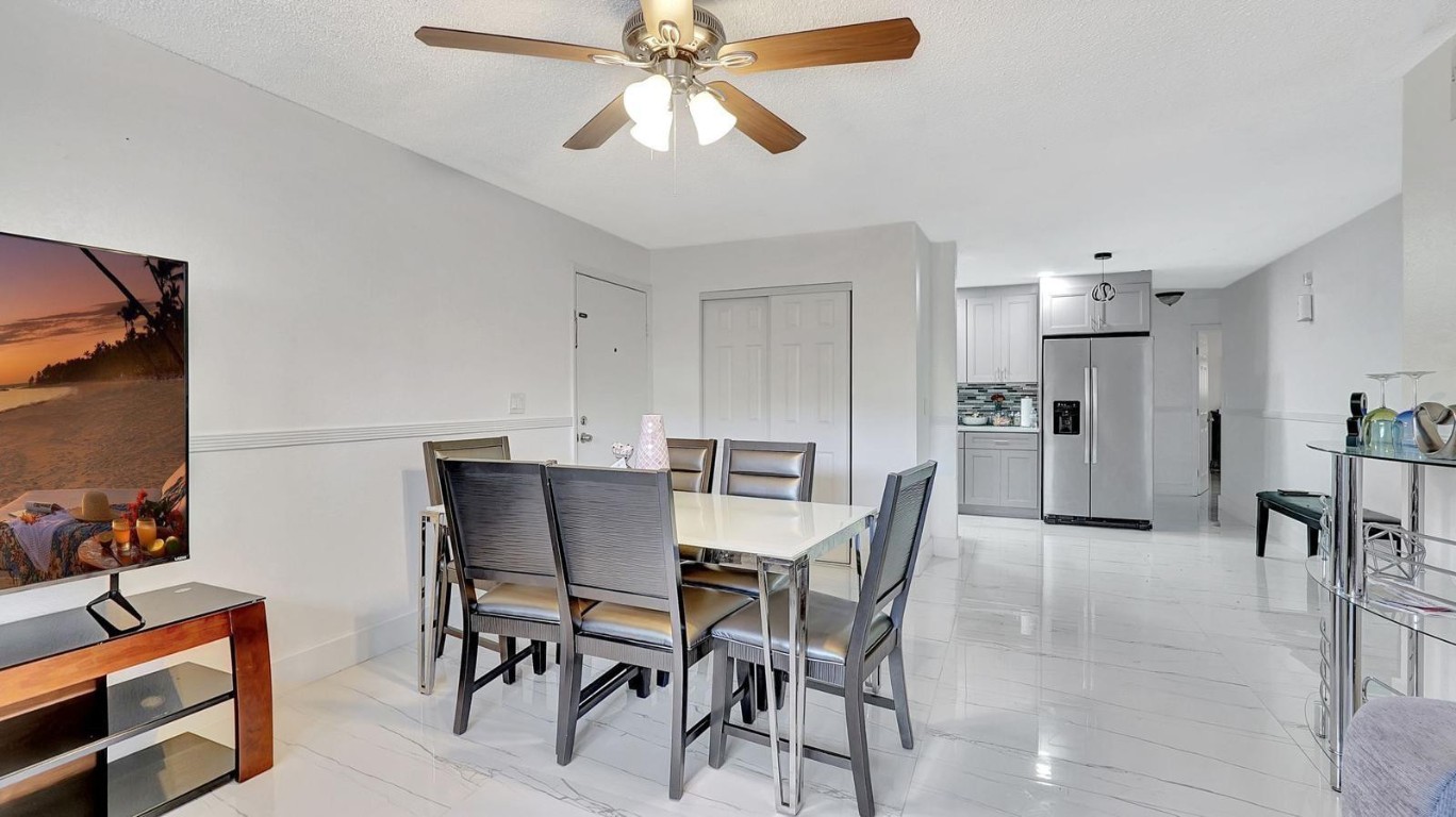 THE ELMVALE CONDO - Residential