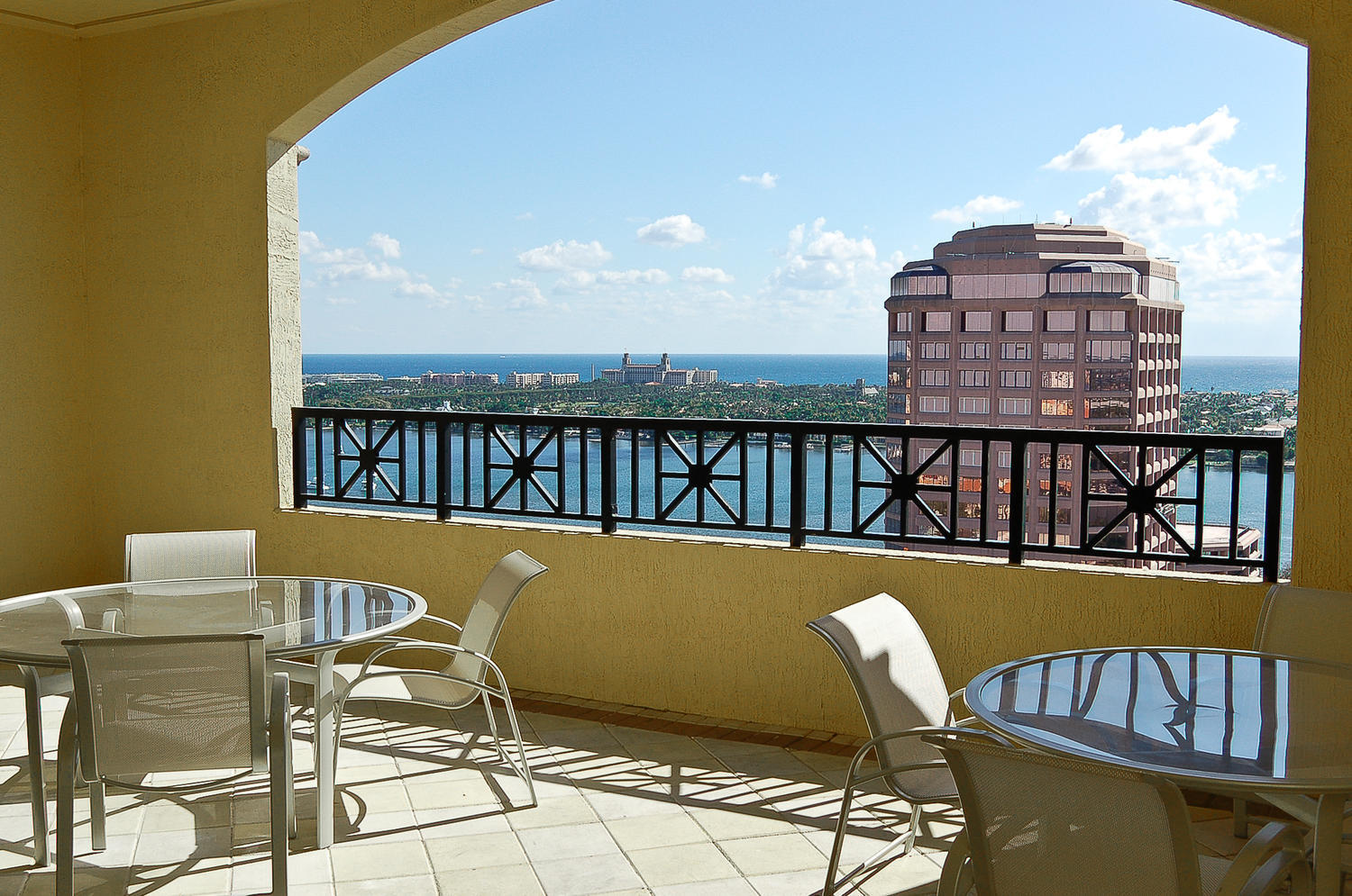 One City Plaza - Residential