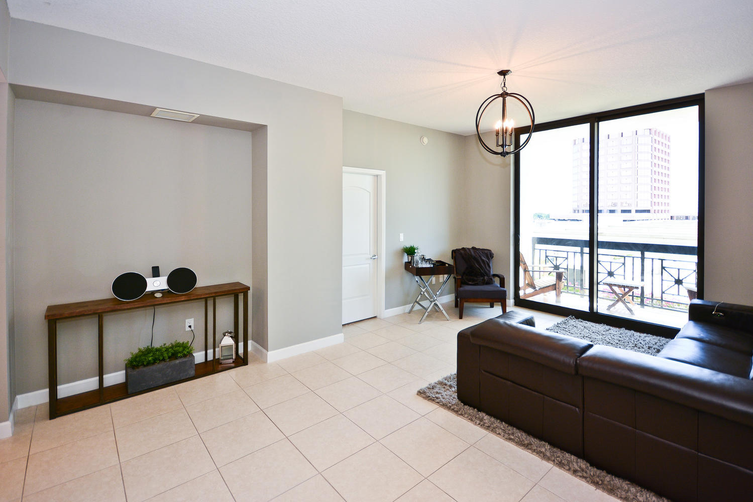 One City Plaza - Residential