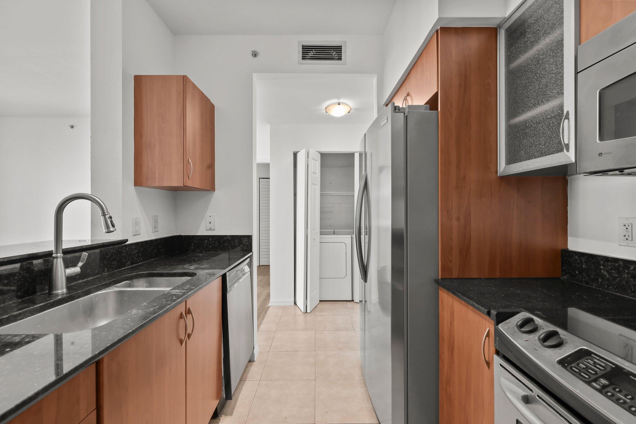 BOCA GRAND CONDO - Residential