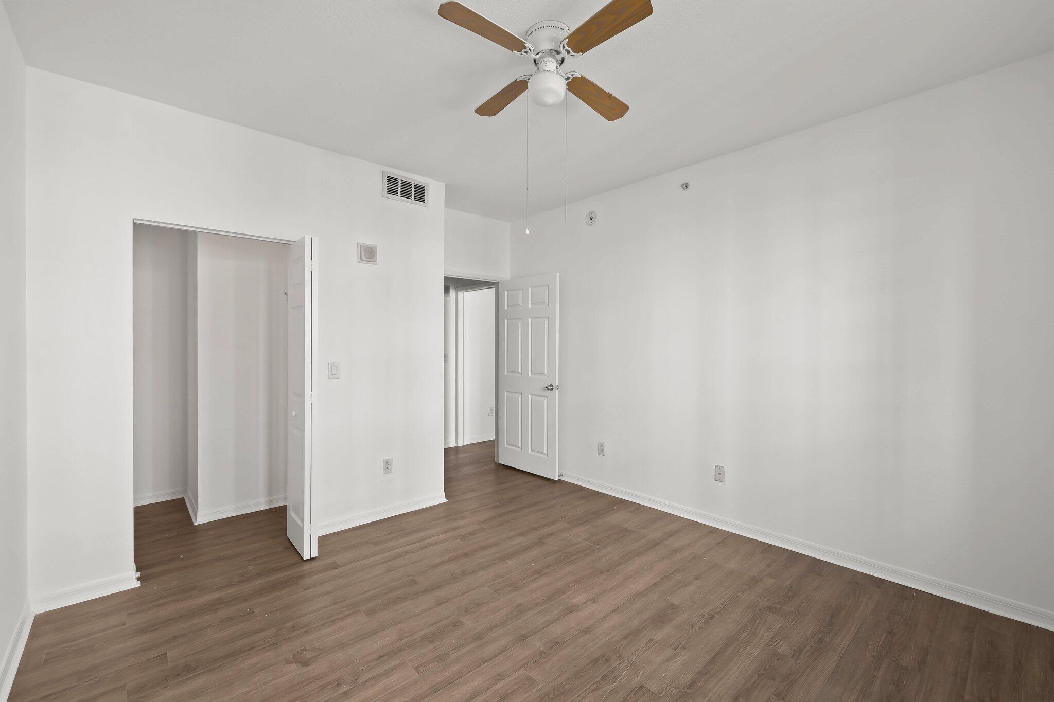 BOCA GRAND CONDO - Residential