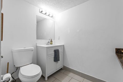 Tiny photo for 741 N Pine Island Road #108, Plantation, FL 33324 (MLS # B26001114)