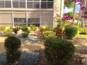 KINGS POINT - Residential