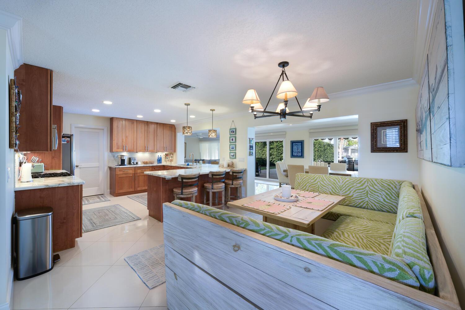 NORTH PALM BEACH VILLAGE - Residential