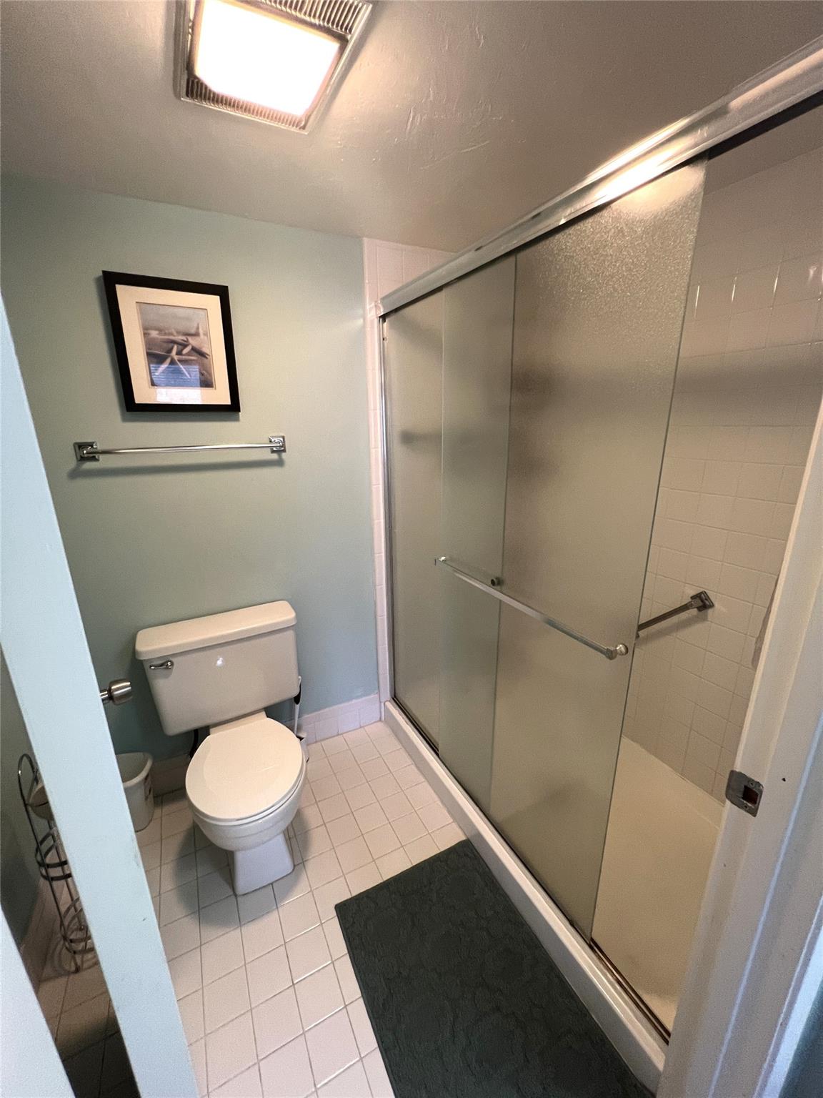Martinique Village III - Residential Lease
