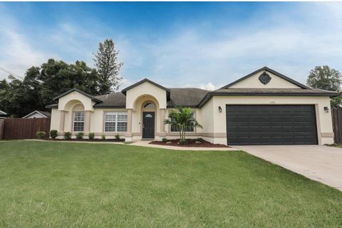 A home in Port St Lucie