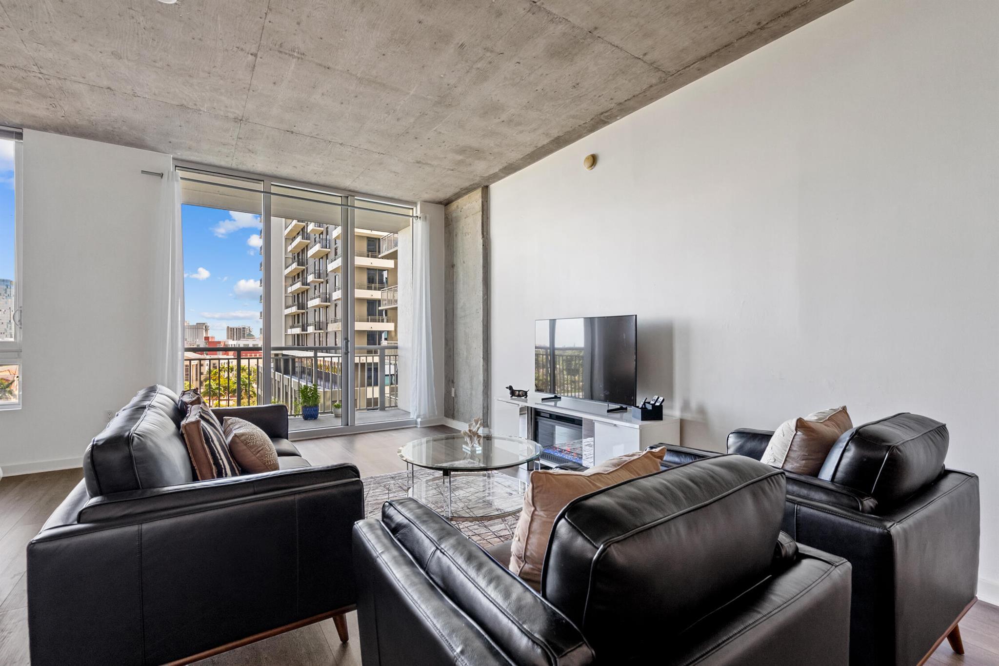300 S Australian Avenue 803