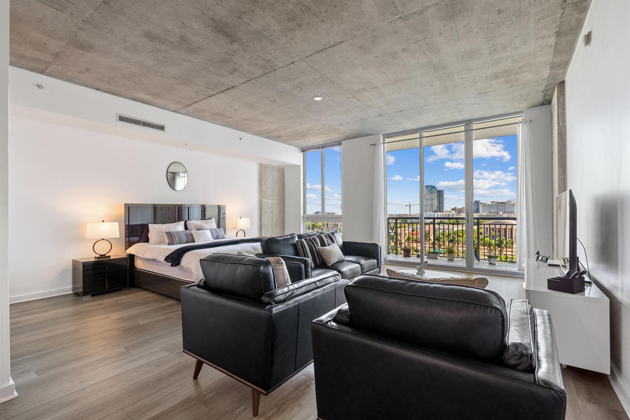 300 S Australian Avenue 803
