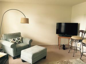 SUFFOLK AT CENTURY VILLAG - Residential