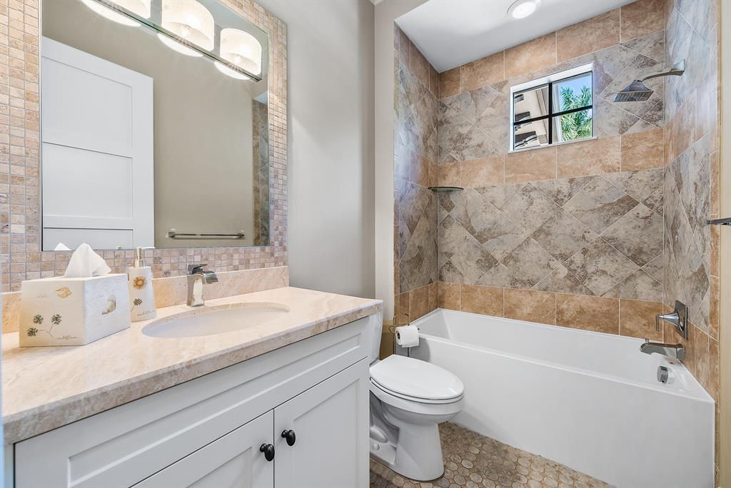 IBIS GOLF AND COUNTRY CLU - Residential