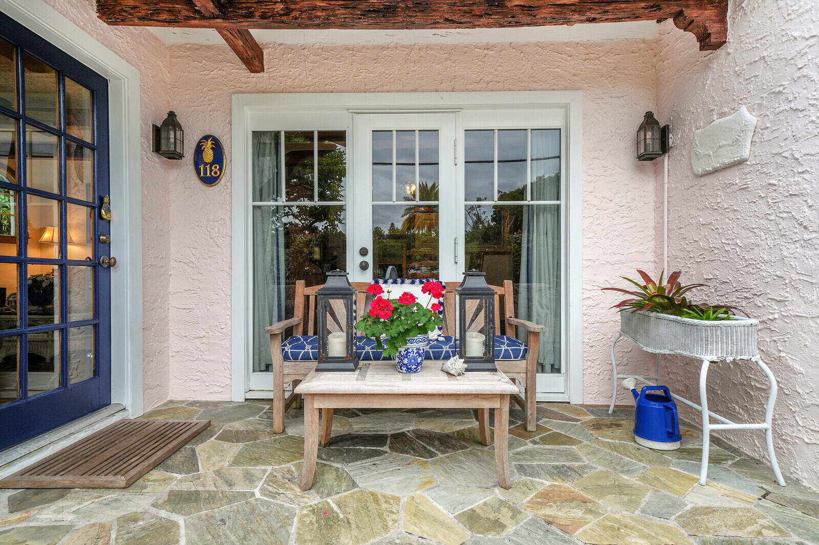 118 N Dixie Boulevard