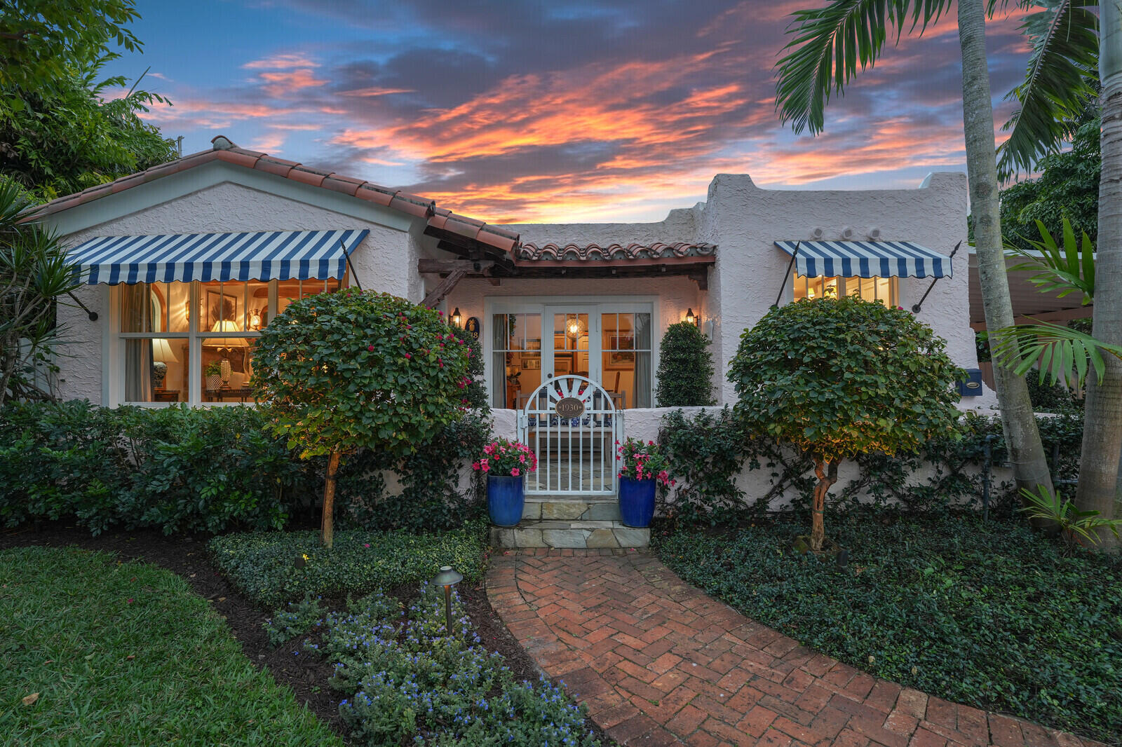 118 N Dixie Boulevard