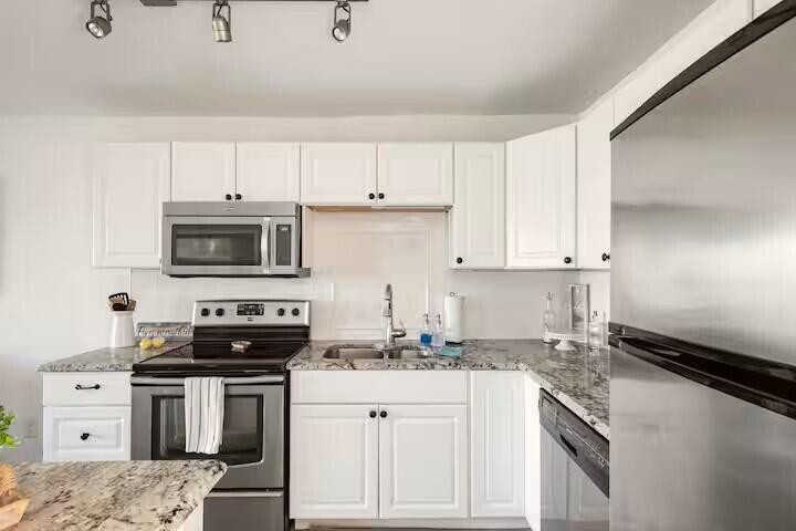 OCEAN VILLAS I CONDOMINIUM - Residential