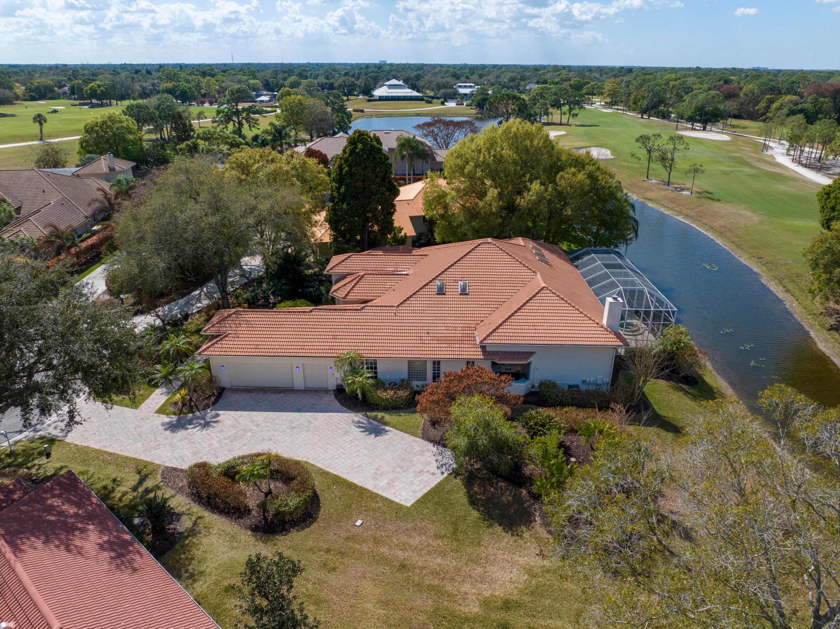 FAIRWAY LANDINGS - Residential