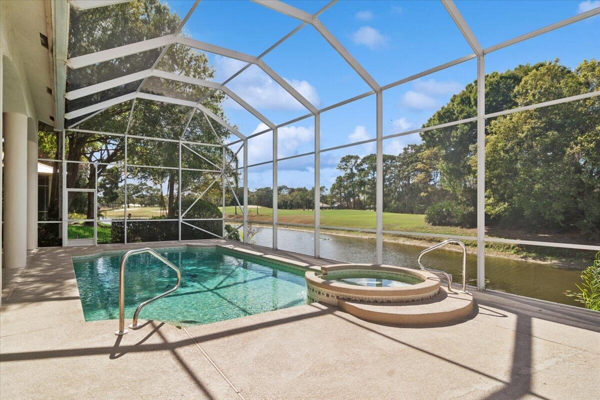 FAIRWAY LANDINGS - Residential