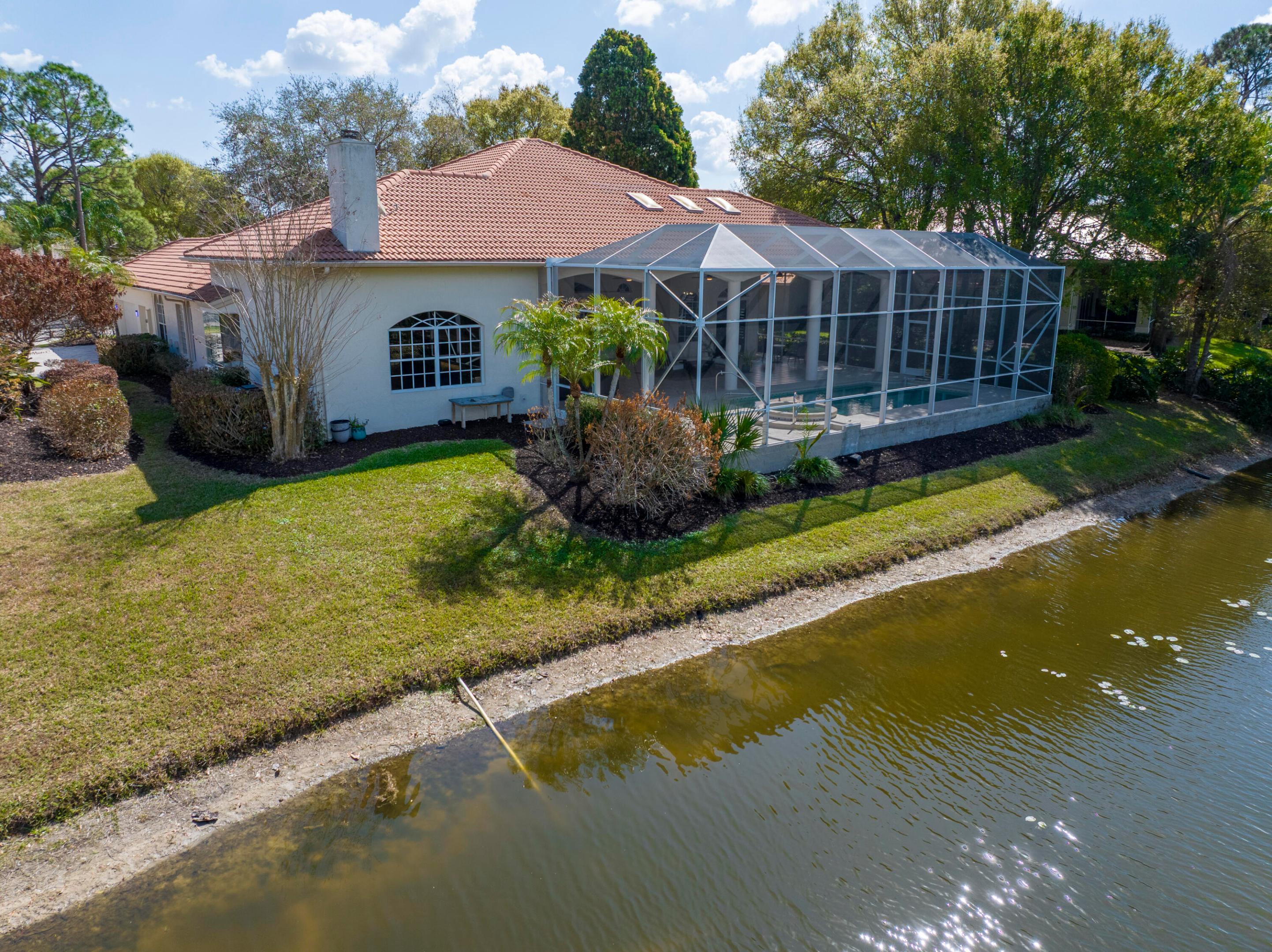 FAIRWAY LANDINGS - Residential