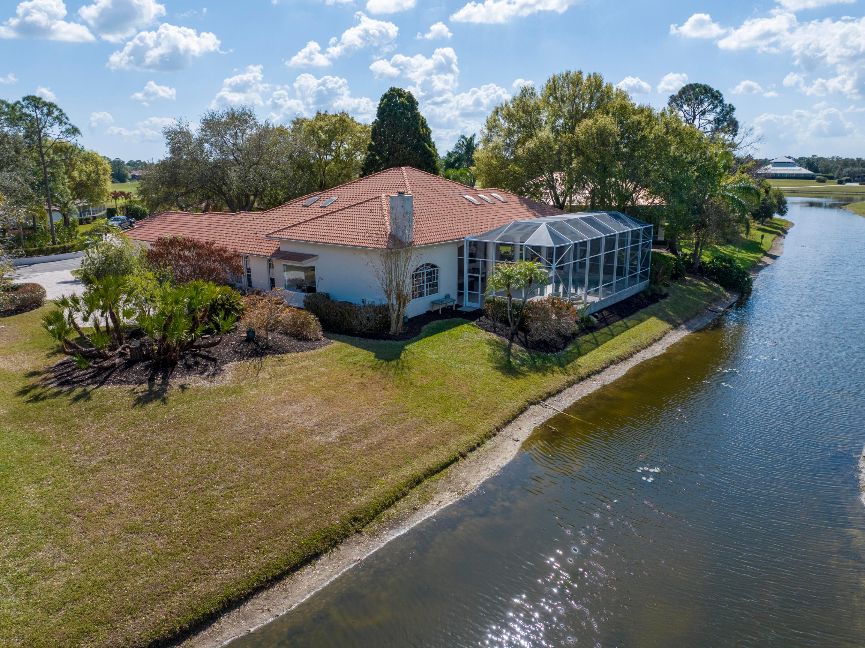 FAIRWAY LANDINGS - Residential