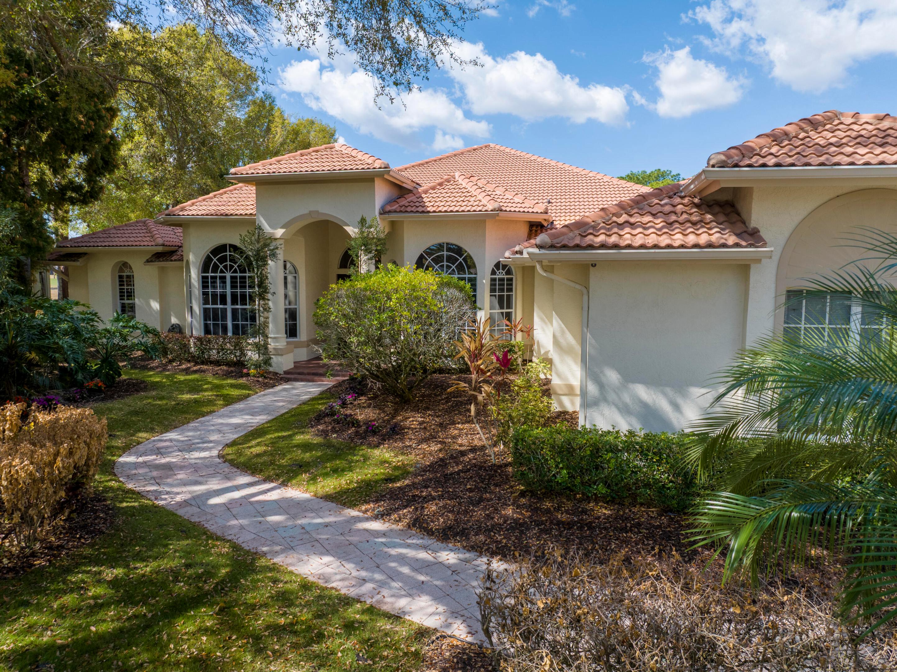 FAIRWAY LANDINGS - Residential