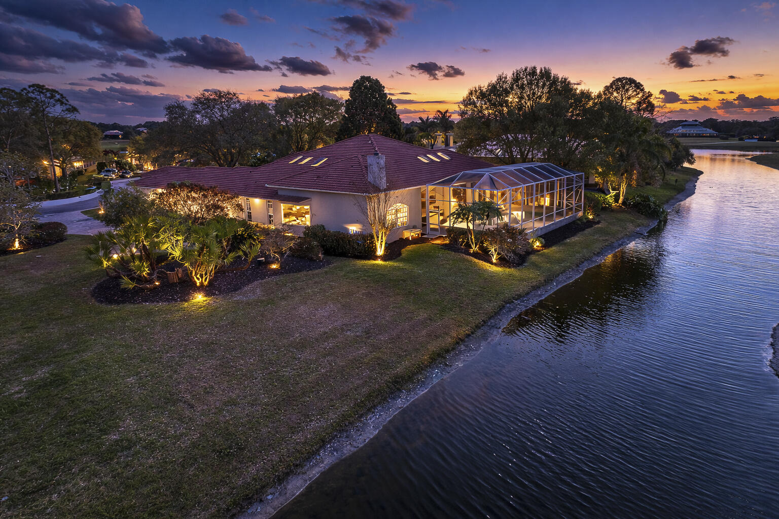 FAIRWAY LANDINGS - Residential