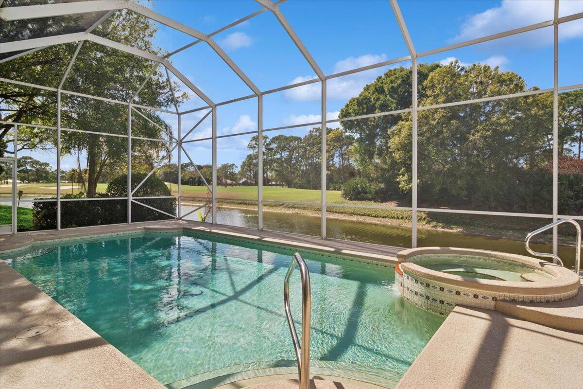 FAIRWAY LANDINGS - Residential