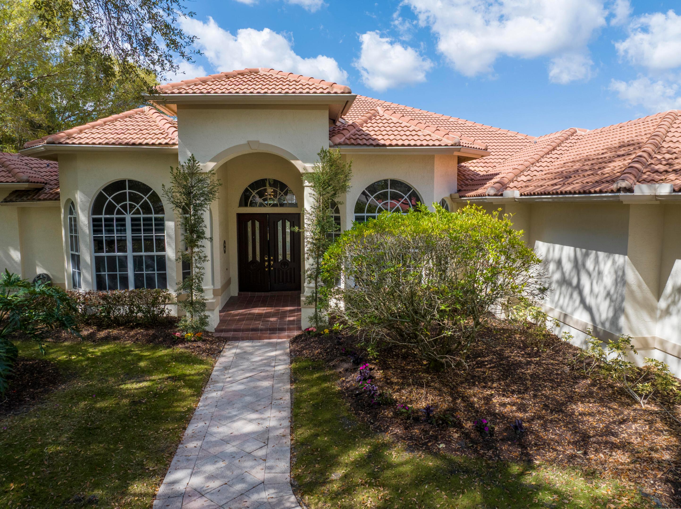 FAIRWAY LANDINGS - Residential