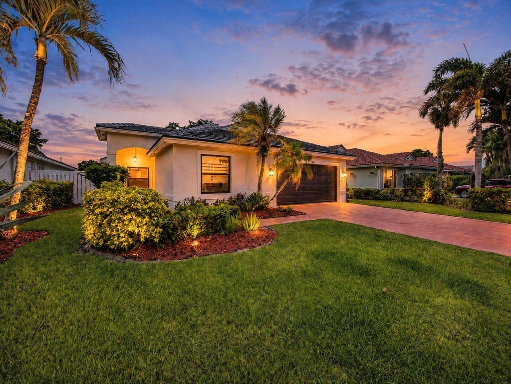 Photo of 6244 Grand Cypress Circle, Lake Worth, FL 33463 (MLS # B26037560)