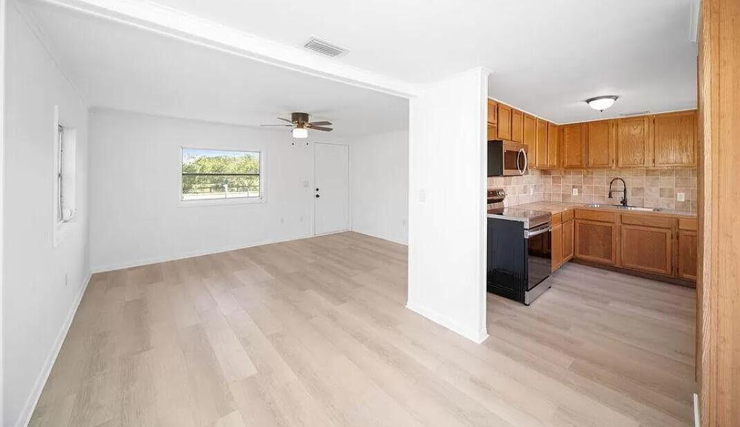 ADD TO BUCKHEAD RIDGE SUB - Residential Lease