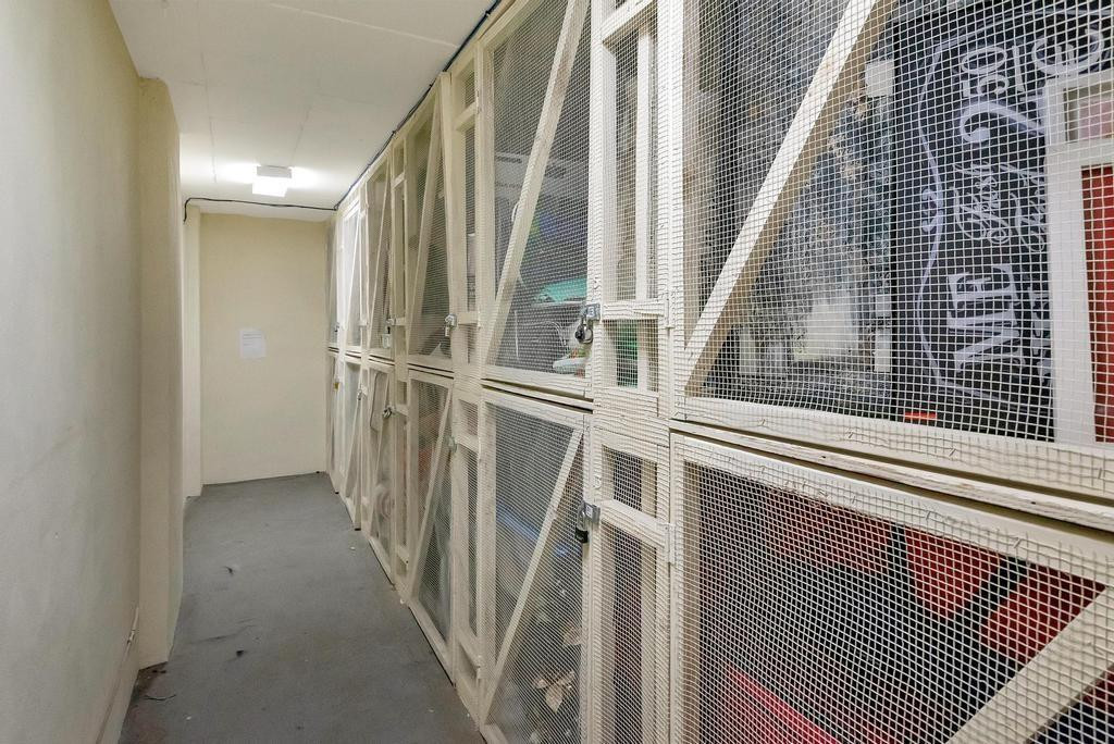 LAUDERDALE TOWER - Residential