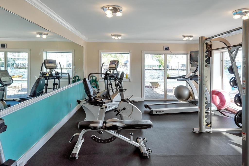 LAUDERDALE TOWER - Residential