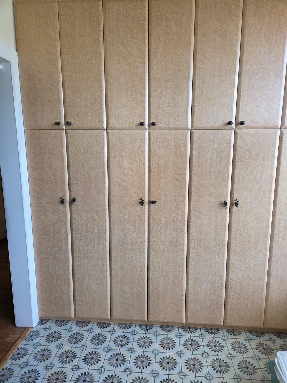 LYNDHURST I CONDO - Residential