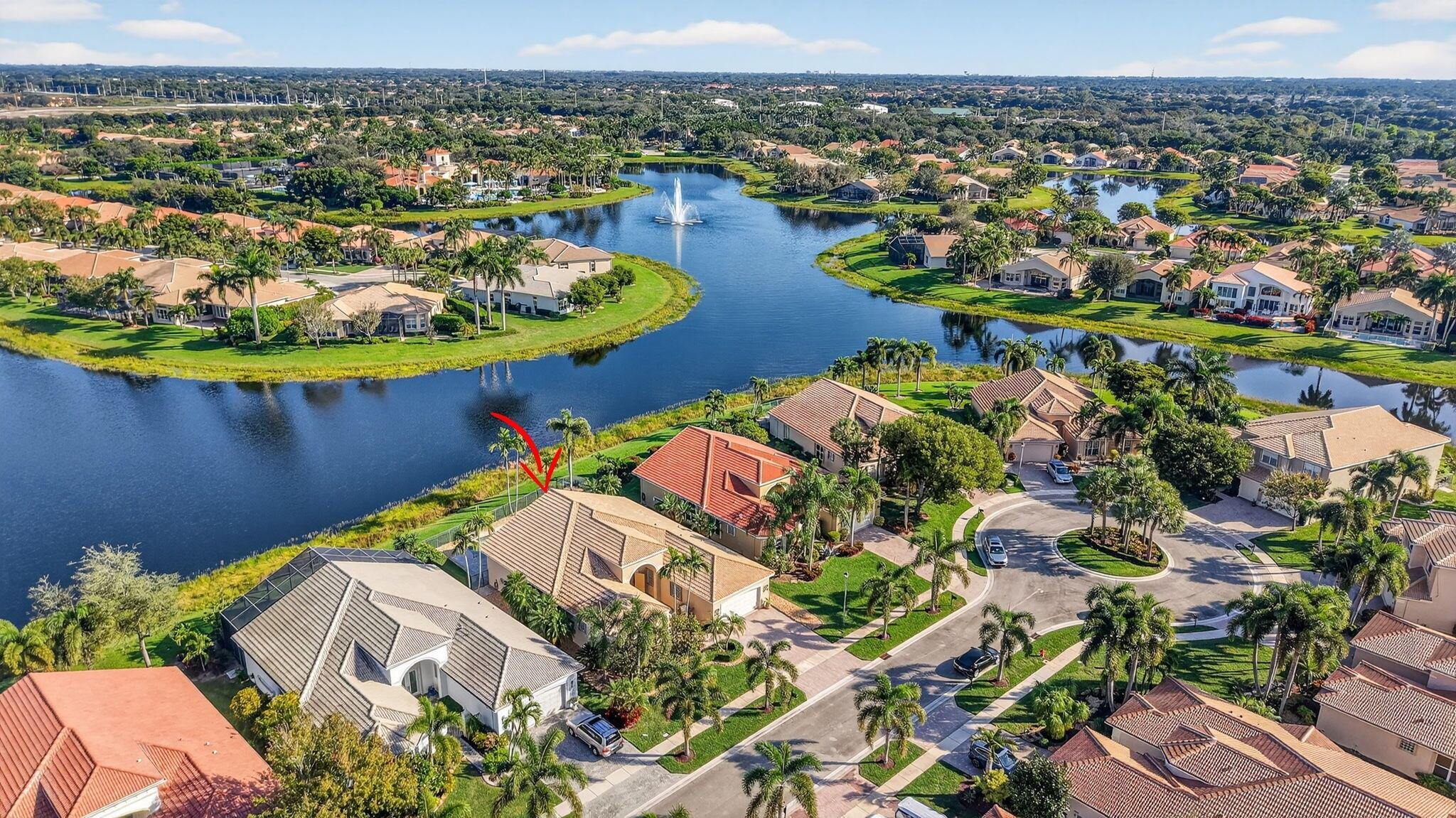 VALENCIA PALMS - Residential