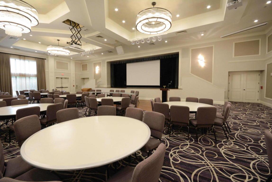 VALENCIA PALMS - Residential