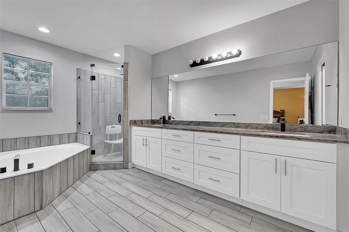 Coral Palm Village - Residential