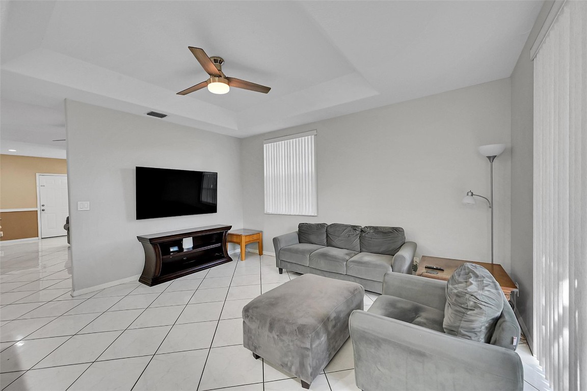 Coral Palm Village - Residential