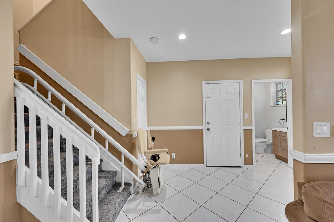 Coral Palm Village - Residential