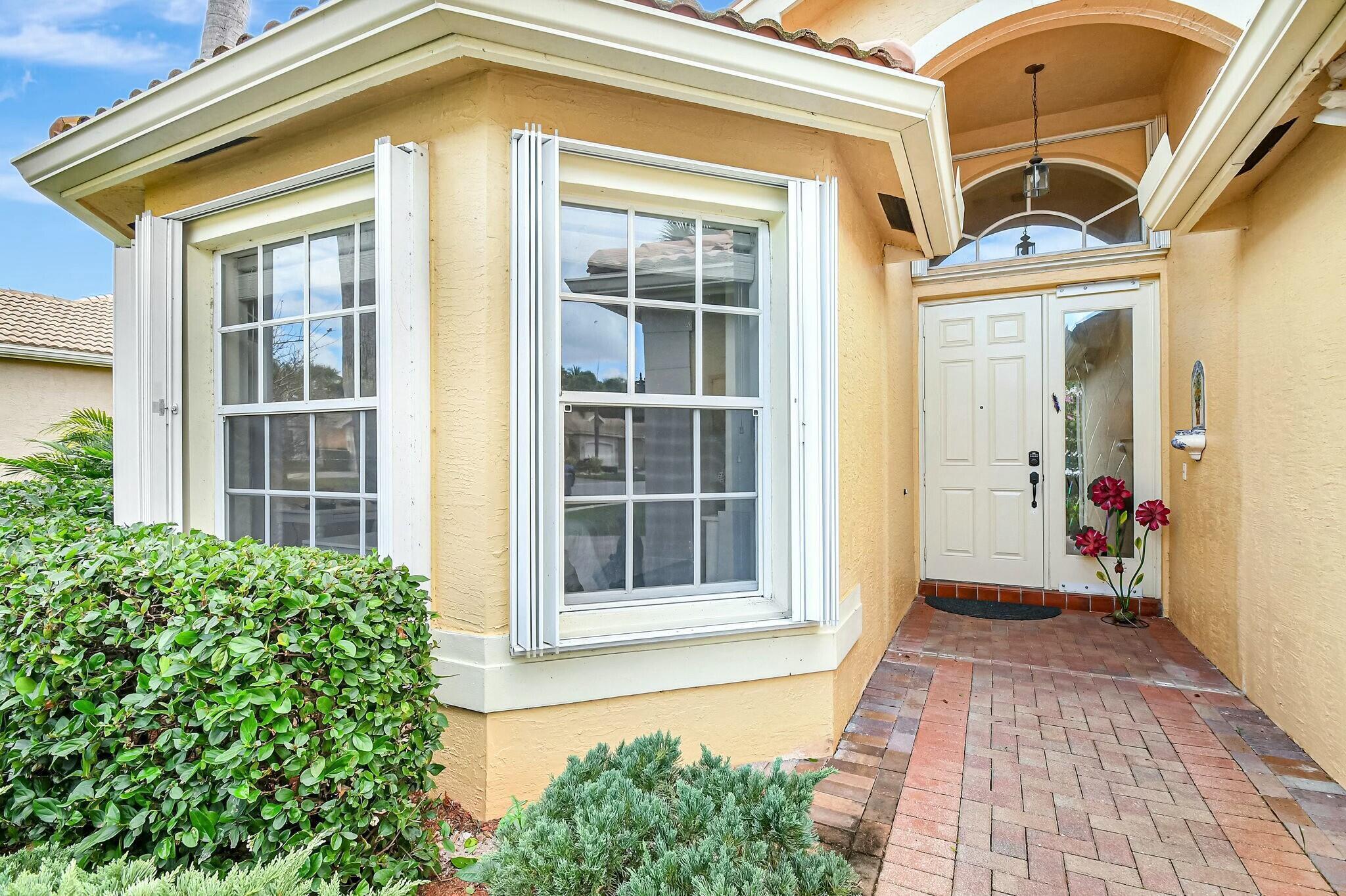 7436 Maple Ridge Trail