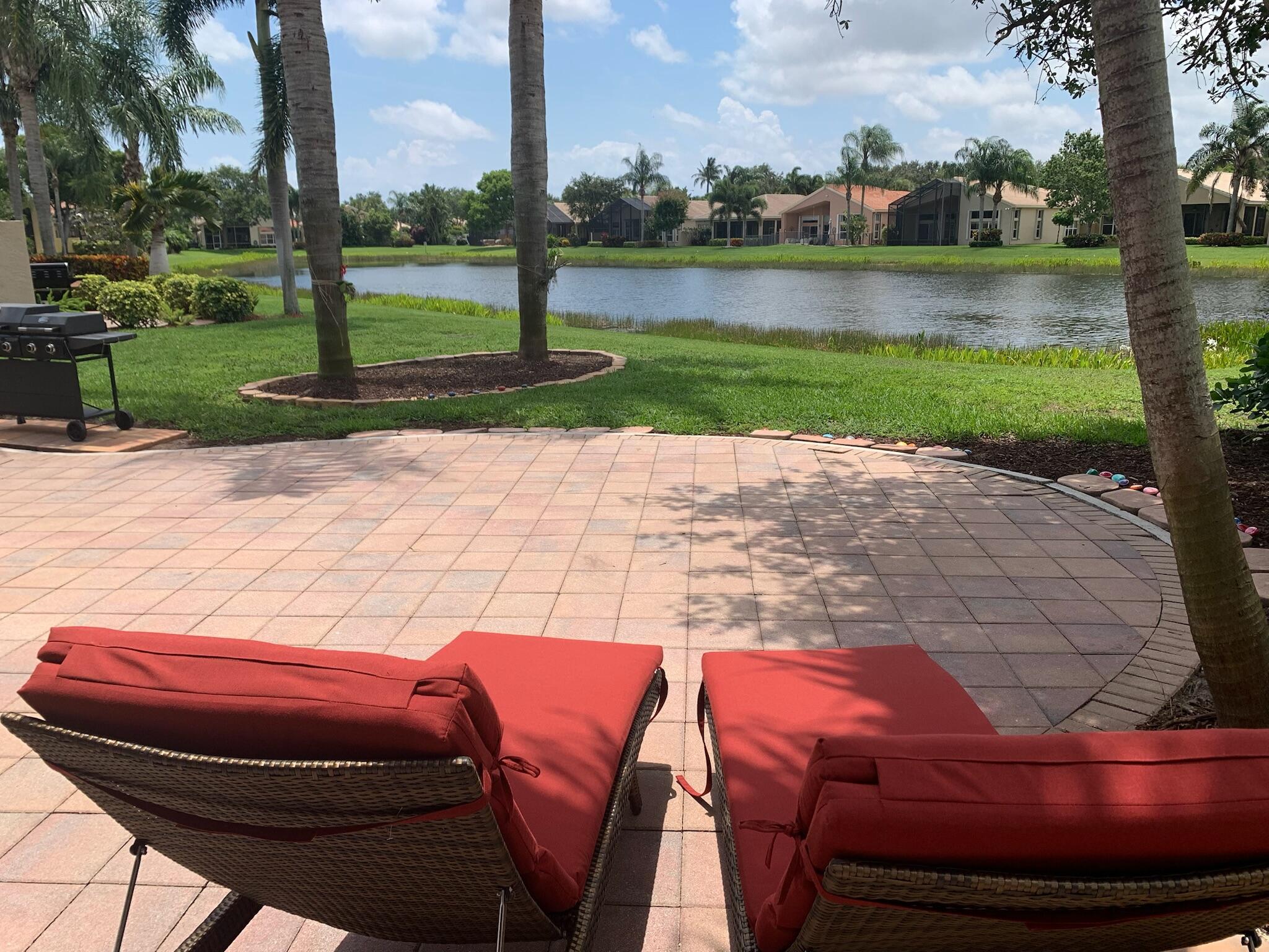 7436 Maple Ridge Trail