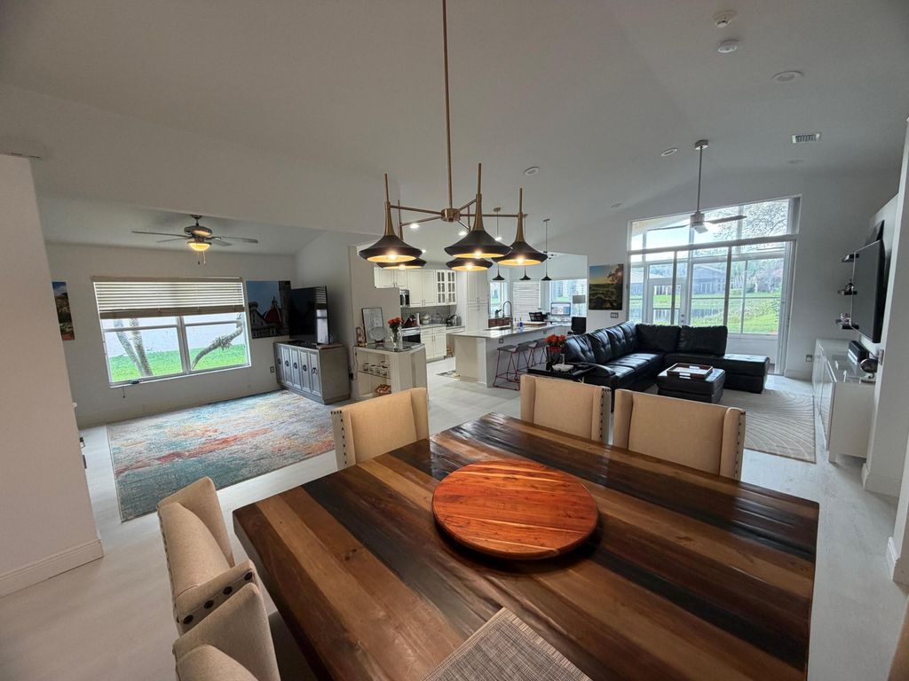 Photo of 7436 Maple Ridge Trail, Boynton Beach, FL 33437 (MLS # B26000971)